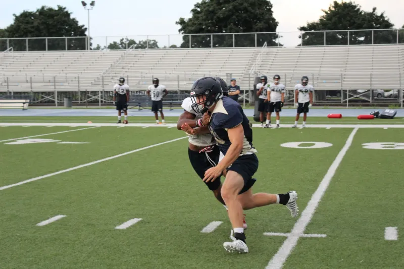 Scripted for Success, Frozen in the Moment: The Dark Side of Two-Minute Drill Mastery